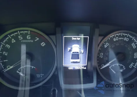 2017 Toyota Tacoma Trd Off Road из США, поврежденный, VIN 3TMAZ5CN2HM045478